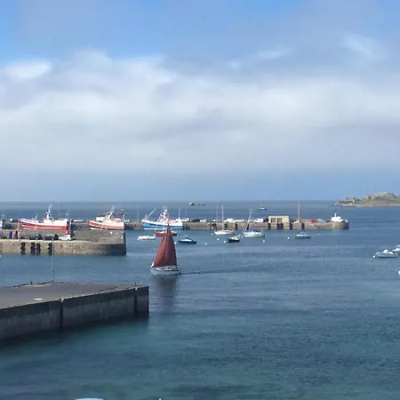 L'amiral - Vue Sur Le Port Roscoff